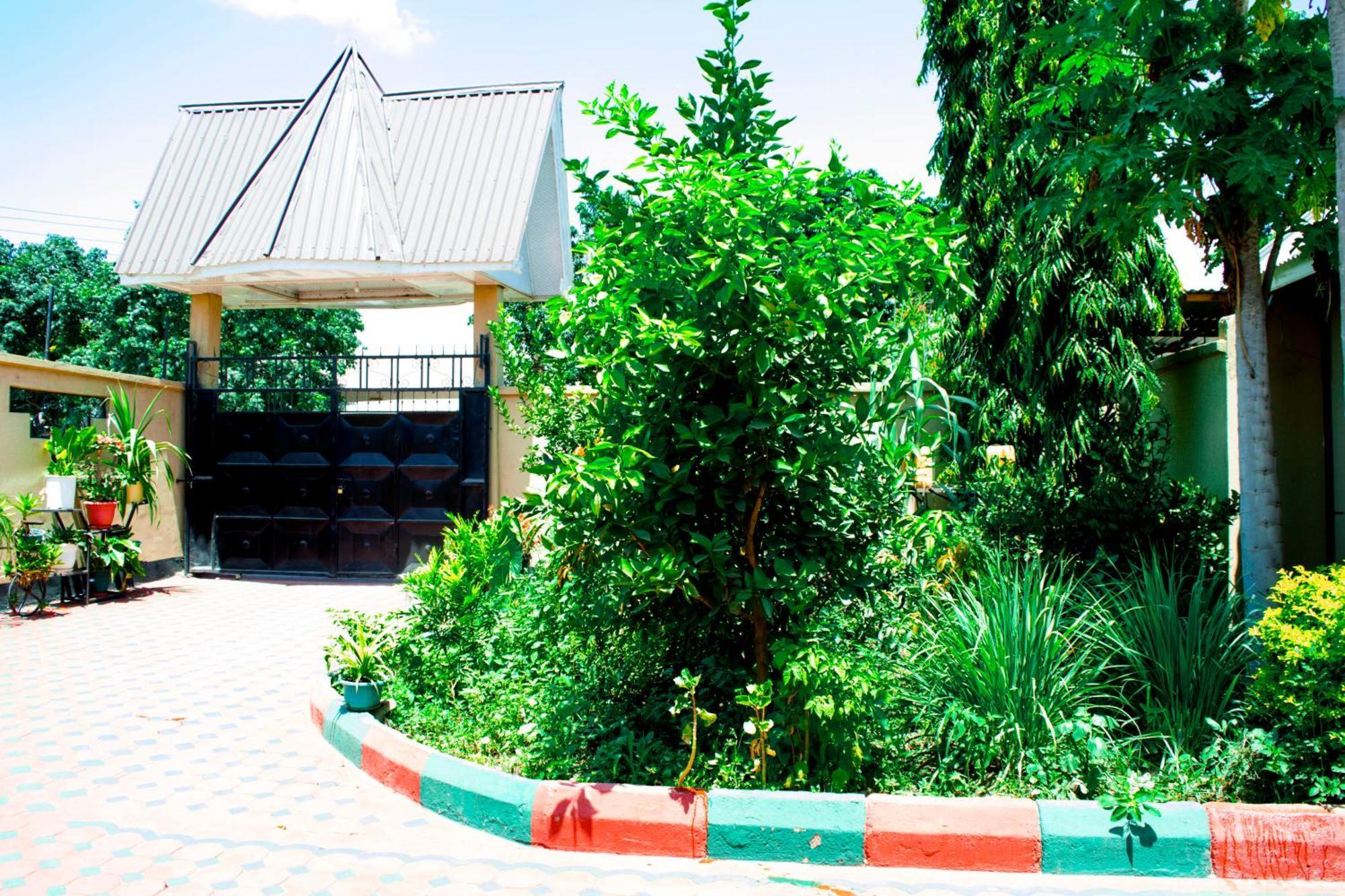 Homestay Catherine Near Kilimanjaro International Airport Jro Moshi